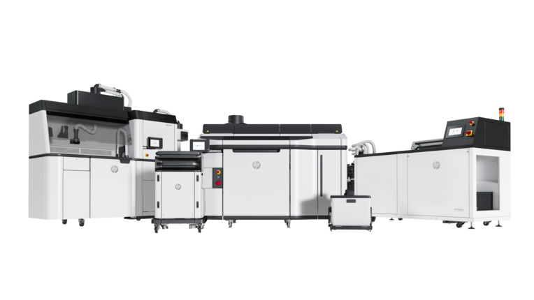 Front view of the complete HP Jet Fusion 5200 Series 3D Printing Solution.